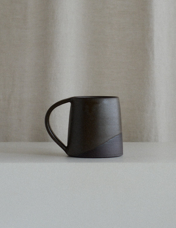 Tall Mug in Dark Chocolate